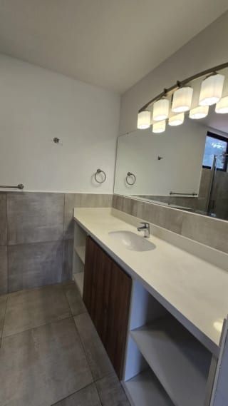 Se Vende Apto. Edificio Casa Acueducto. Nivel medio. — Apartamento en Venta en Casa Acueducto, Zona 10, Guatemala, Ciudad — miniatura 12 de 17