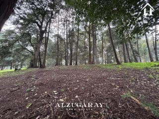 TERRENO SEMI INCLINADO - 4,000 VR2 / HACIENDA NUEVA — Terreno en Venta en Hacienda Nueva, San José Pinula, Guatemala, Ciudad — miniatura 1 de 6