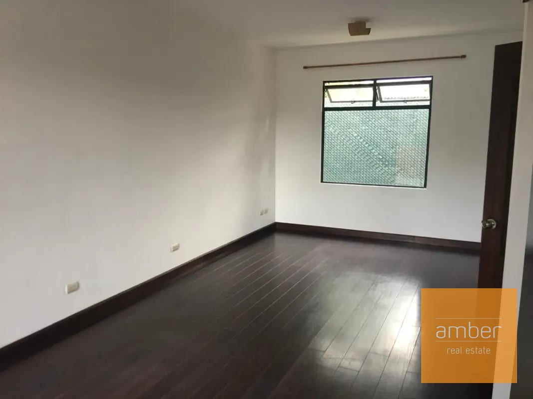 Apartamento en Villas Tiepolo, Km.18.5 CAES — Apartamento en Alquiler en Villa Tiepolo, Carretera a El Salvador, Guatemala, Ciudad — foto 4 de 6