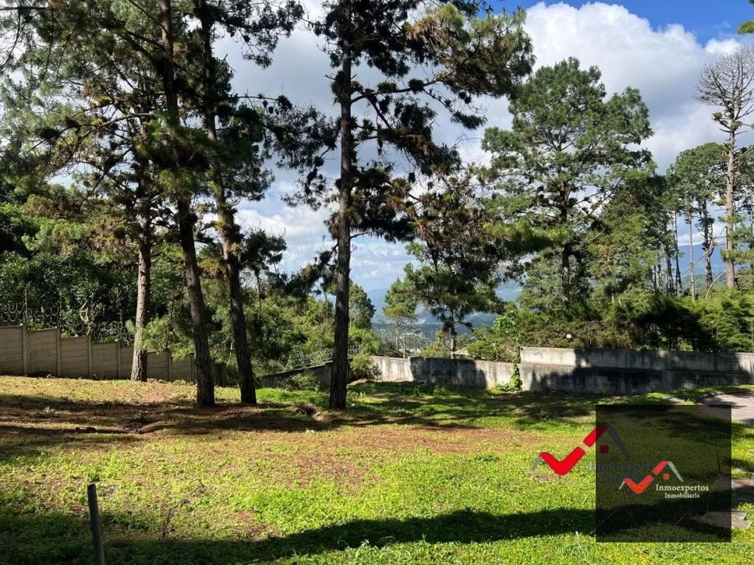 TERRENO EN VENTA ZONA 16 - 8