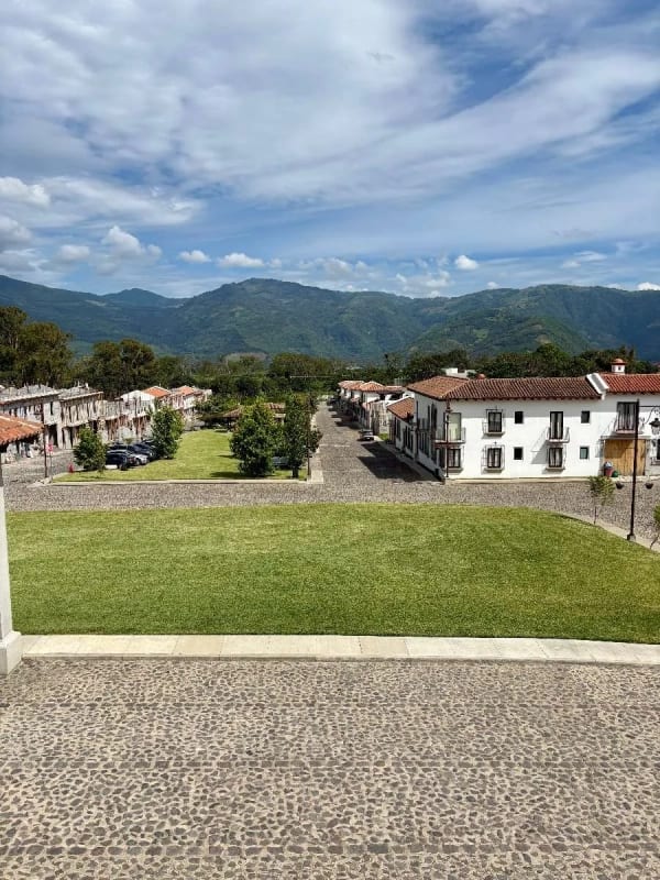 Casas Exclusivas con Vista a los Volcanes, Club Residencial Los Franciscanos — Casa en Venta en Ciudad Vieja, Sacatepéquez — foto 2 de 2
