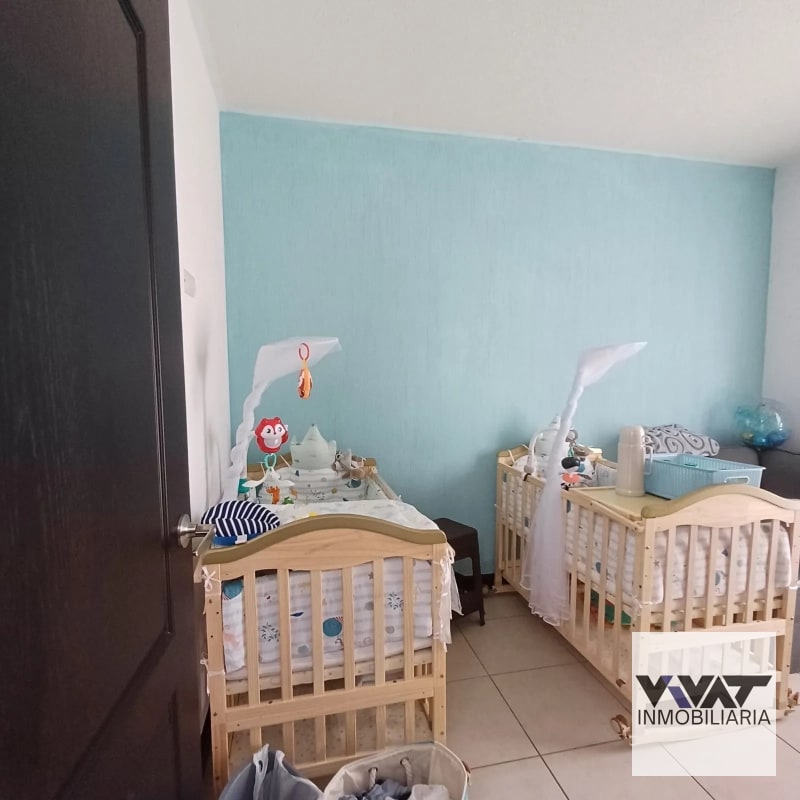 Linda casa en venta en Condominio La Reserva  Km 26.5 carretera a el Salvador Villa Canales 📍 - 13
