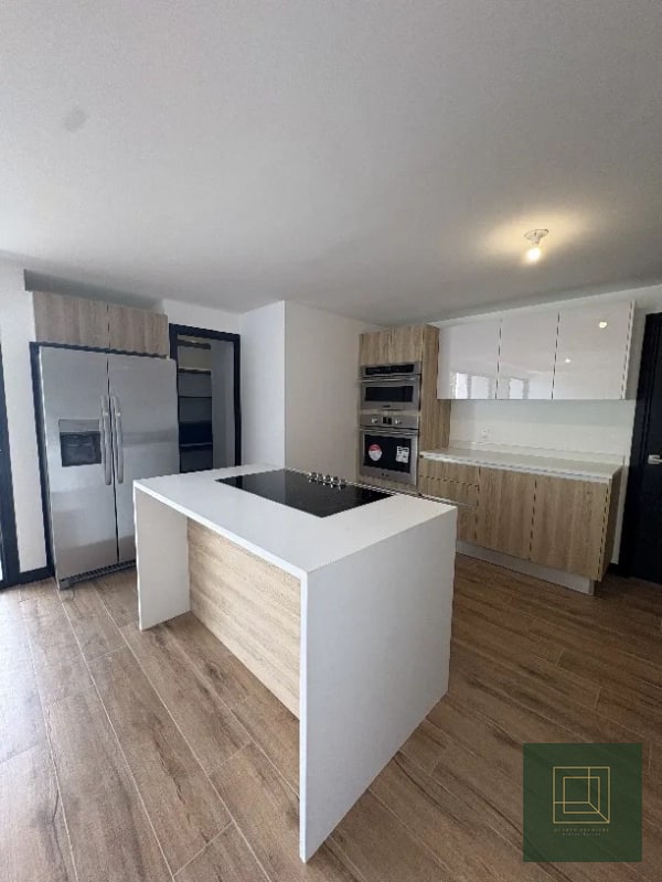 Apartamento en venta en exclusivo edificio en zona 15 - 9
