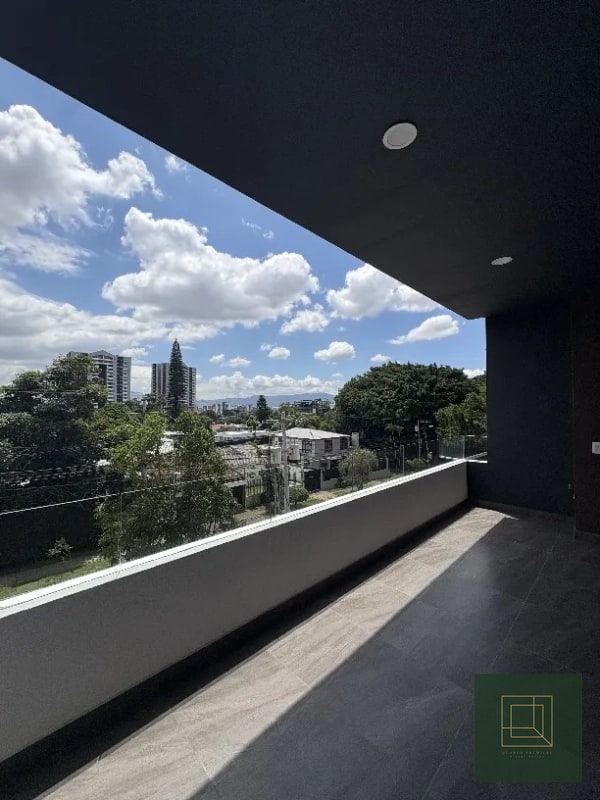 Apartamento en venta en exclusivo edificio en zona 15 - 8