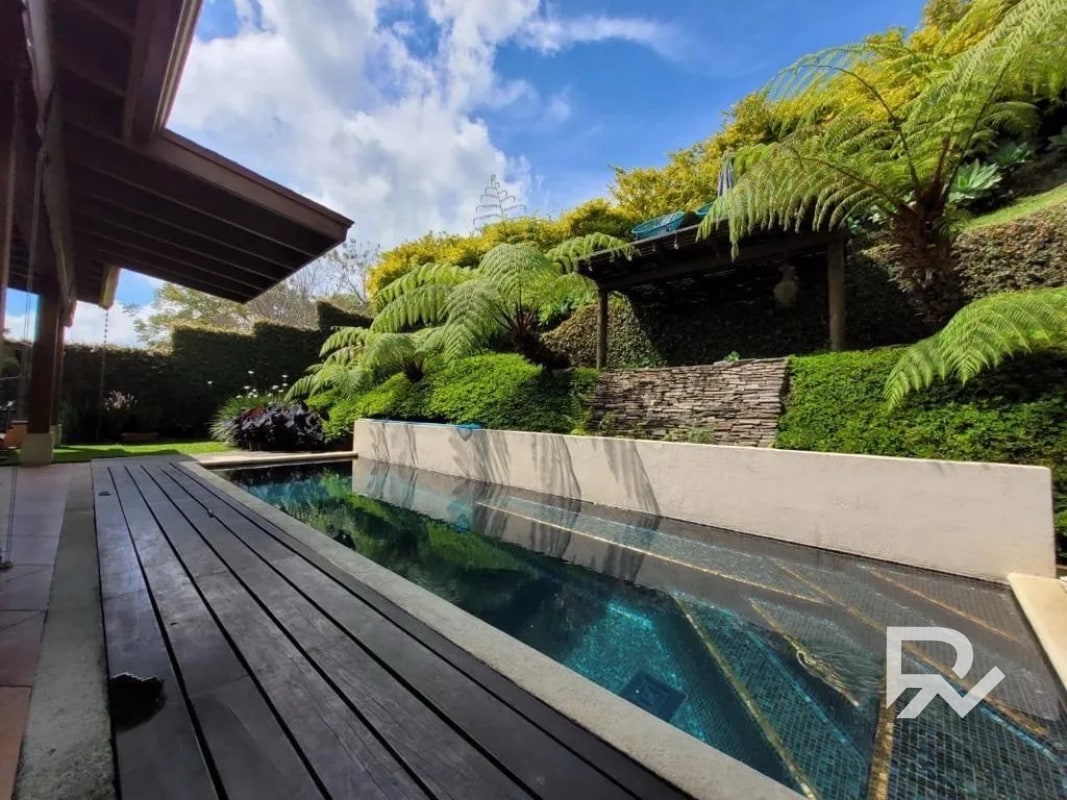 Hermosa Casa en venta en Colinas de Castel Fraijanes CAES - 1