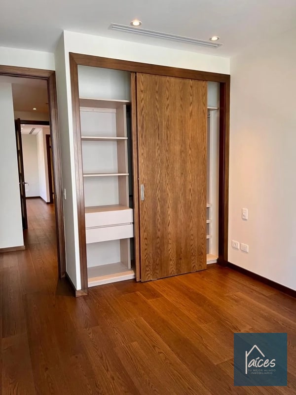 Apartamento en renta en SANTA SOFIA 7AVE Zona 10 (*20) - 3