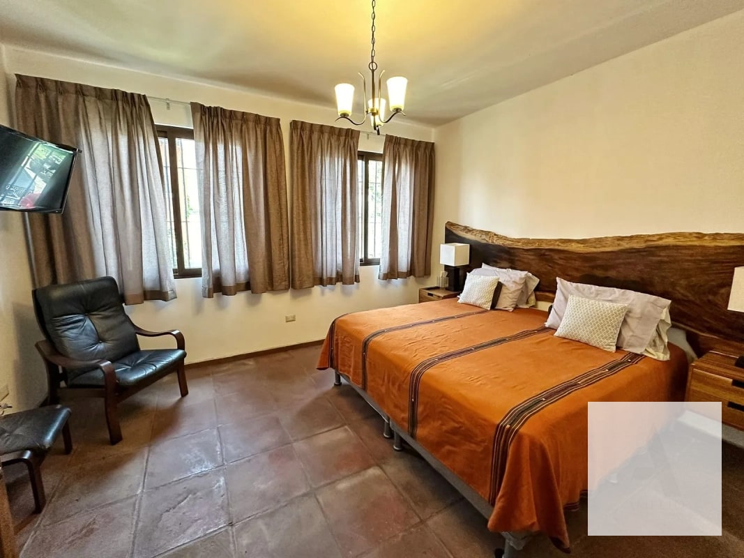 Residencia con potencial para Airbnb en Antigua Guatemala - 8