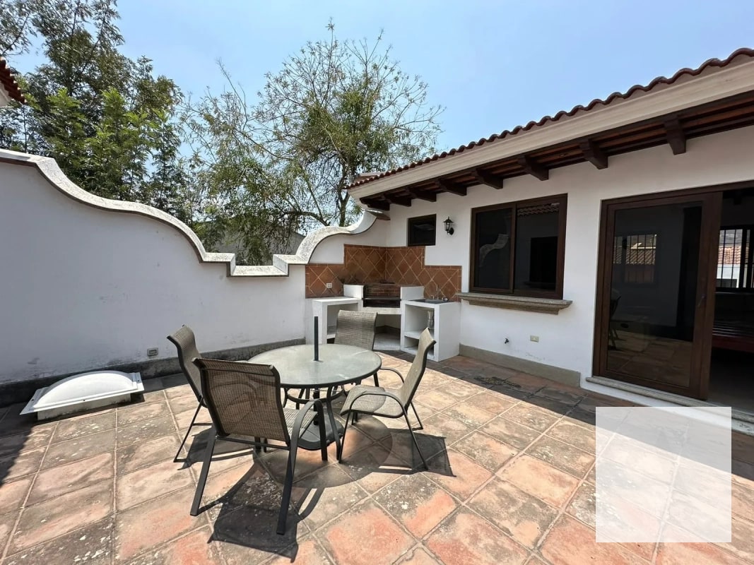 Residencia con potencial para Airbnb en Antigua Guatemala - 6