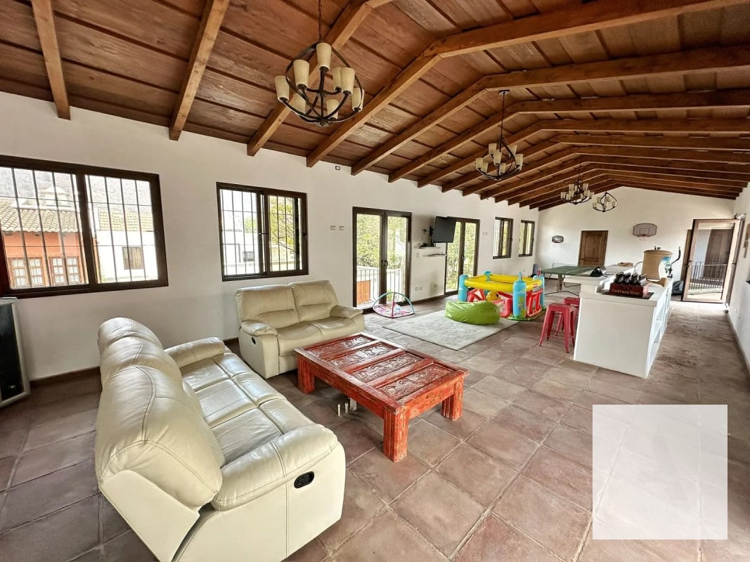 Residencia con potencial para Airbnb en Antigua Guatemala - 5