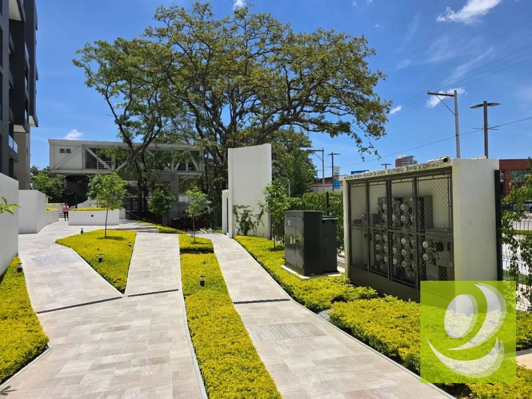 Apartamento de 2 Niveles en Venta Nuvó Naranjo Z4 Mixco - 1