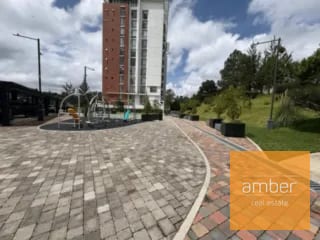 Apartamento con jardín en San Isidro 2021, zona 16 — Apartamento en Venta en San Isidro 20/21, Zona 16, Guatemala, Ciudad — miniatura 2 de 13