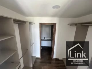 Alquiler de Apartamento zona 14 PARQUE 14 — Apartamento en Alquiler en Parque 14, Zona 14, Guatemala, Ciudad — miniatura 9 de 13