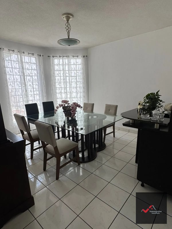 CASA EN VENTA SAN CRISTOBAL ZONA 8 DE MIXCO - 2