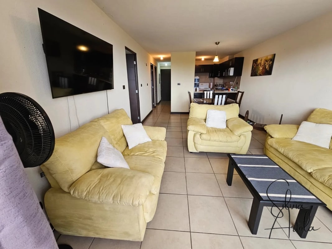 Apartamento en Vertical zona 13 - 8