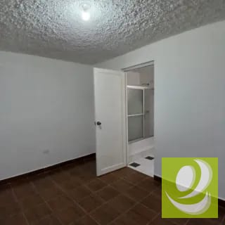 CASA EN VENTA EN PANORAMA SAN CRISTOBAL ZONA 8 MIXCO — Casa en Venta en Zona 8 Mixco, Guatemala, Ciudad — miniatura 10 de 15