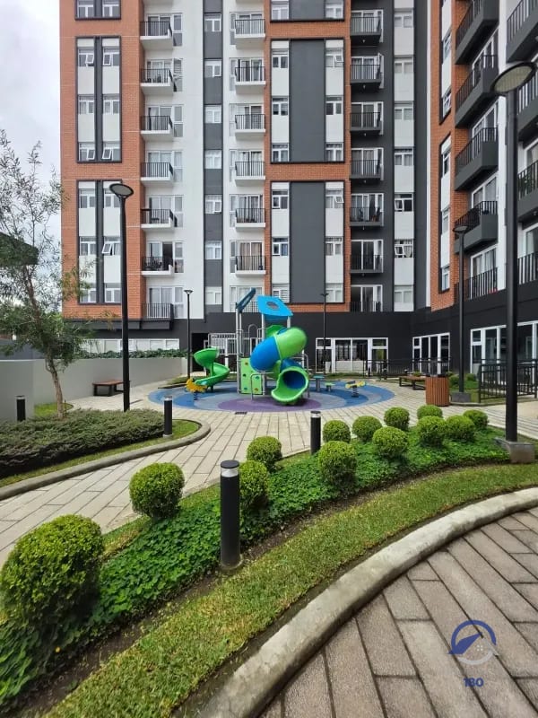 Apartamento en venta en Parque San Jorge, zona 11, Ciudad de Guatemala — Apartamento en Venta en Parque San Jorge, Zona 11, Guatemala, Ciudad — foto 2 de 16