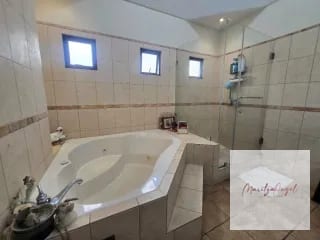 CASA EN VENTA EN SAN CRISTOBAL  SECTOR B2 — Casa en Venta en Zona 8 Mixco, Guatemala, Ciudad — miniatura 2 de 16