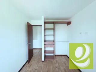 EN VENTA APARTAMENTO EN NUVO NARANJO ZONA 4 DE MIXCO — Apartamento en Venta en Zona 4 Mixco, Guatemala, Ciudad — miniatura 6 de 10