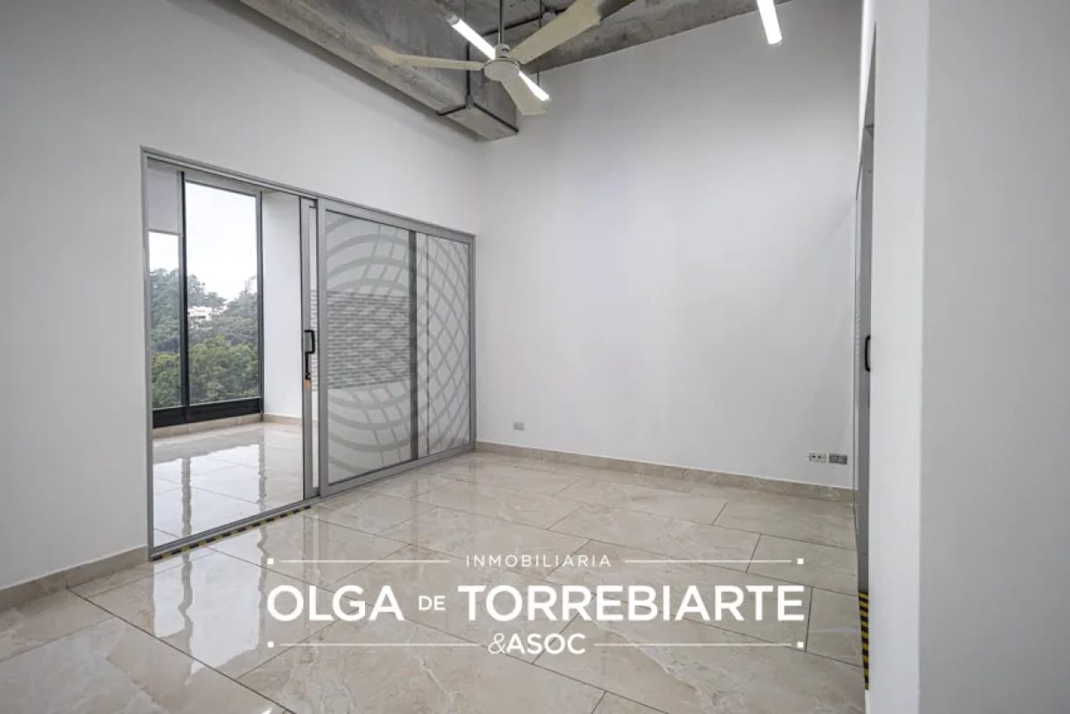 Oficina en Centro de Negocios Spazio, Zona 15 — Oficina en Alquiler en Spazio, Zona 15, Guatemala, Ciudad — foto 7 de 13
