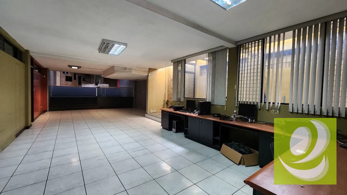 Edificio comercial en Venta En San Cristóbal - 5