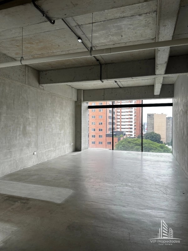 Edificio 01010, Z. 10, oficina en alquiler - 1
