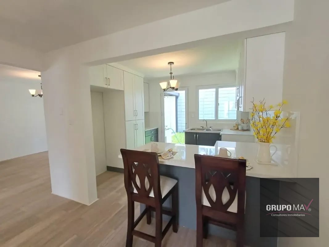 Casa Nueva dentro de Pinabetes Condominio Eucaliptos — Casa en Venta en San José Pinula, Guatemala, Ciudad — foto 6 de 9