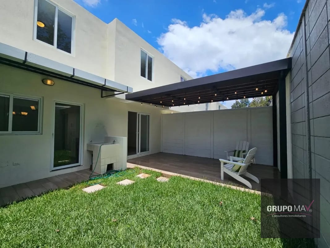 Casa Nueva dentro de Pinabetes Condominio Eucaliptos — Casa en Venta en San José Pinula, Guatemala, Ciudad — foto 2 de 9