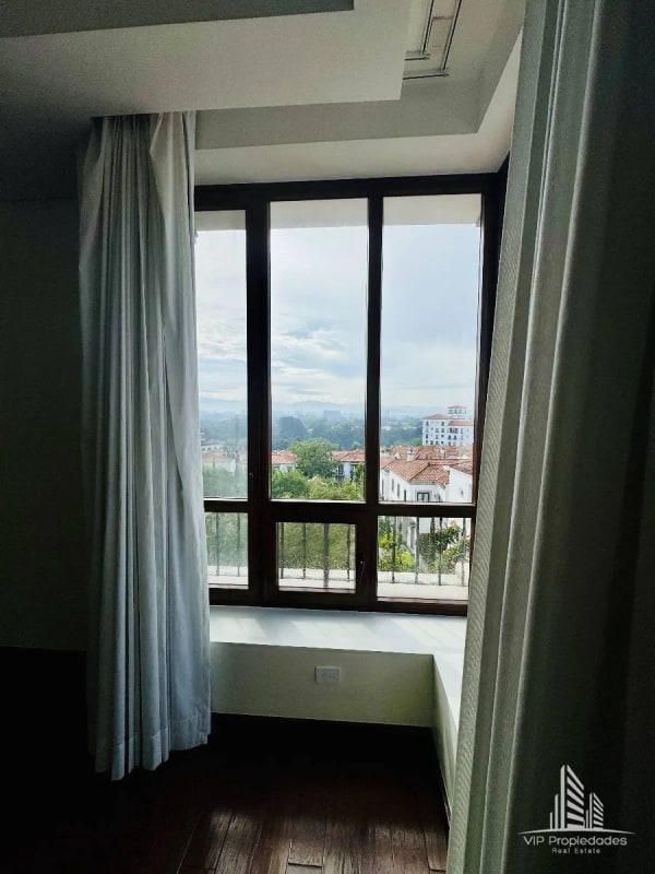 Apartamento en renta en Ramblas de Cayalá, Z. 16 - 7