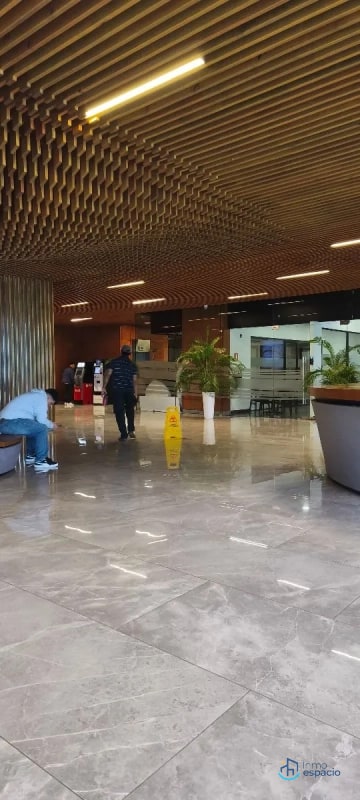 Local en Renta – Zona 9 - 17