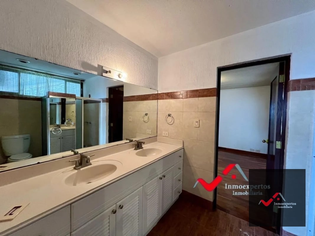 CASA EN VENTA CARRETERA A EL SALVADOR KM 10 CONDOMINIO MONTEBELLO II - 9