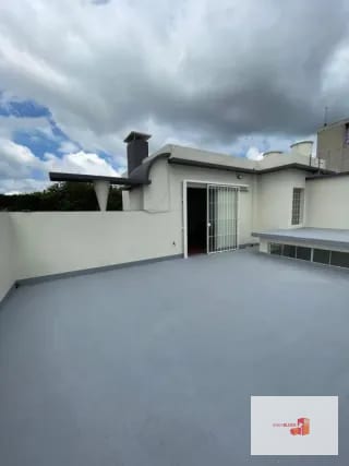 Oficinas con terraza amplia, cerca de Plazuela España — Oficina en Alquiler en Zona 9, Guatemala, Ciudad — miniatura 8 de 10