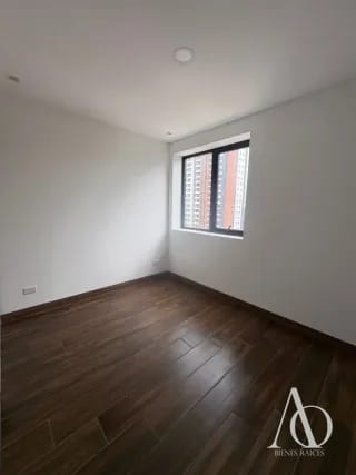 Apartamento en Alquiler / Venta Edificio Vila Quince, zona 15 VH2 N8 / EN DIRECTO 01 — Apartamento en Alquiler en Vila Quince, Zona 15, Guatemala, Ciudad — miniatura 4 de 15