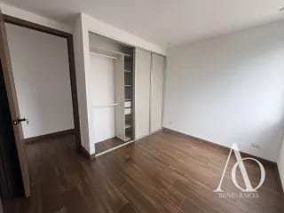 Apartamento en Alquiler / Venta Edificio Vila Quince, zona 15 VH2 N8 / EN DIRECTO 01 — Apartamento en Alquiler en Vila Quince, Zona 15, Guatemala, Ciudad — miniatura 7 de 15