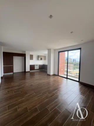 Apartamento en Alquiler / Venta Edificio Vila Quince, zona 15 VH2 N8 / EN DIRECTO 01 — Apartamento en Alquiler en Vila Quince, Zona 15, Guatemala, Ciudad — miniatura 13 de 15