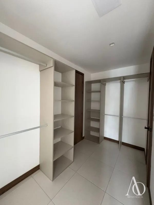 Apartamento en Alquiler / Venta Edificio Vila Quince, zona 15 VH2 N8 / EN DIRECTO 01 — Apartamento en Alquiler en Vila Quince, Zona 15, Guatemala, Ciudad — foto 14 de 15