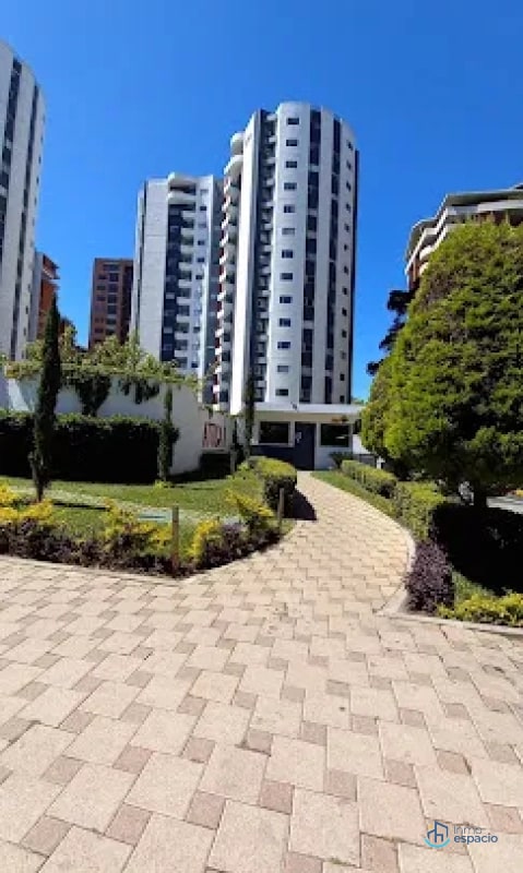 Apartamento en renta, Zona 14-Edificio Attica - 16