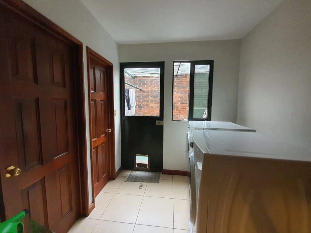 Casa en renta Condominio Las Rotondas km 18.5 Carretera a El Salvador — Casa en Alquiler en Carretera a El Salvador, Guatemala, Ciudad — foto 9 de 12