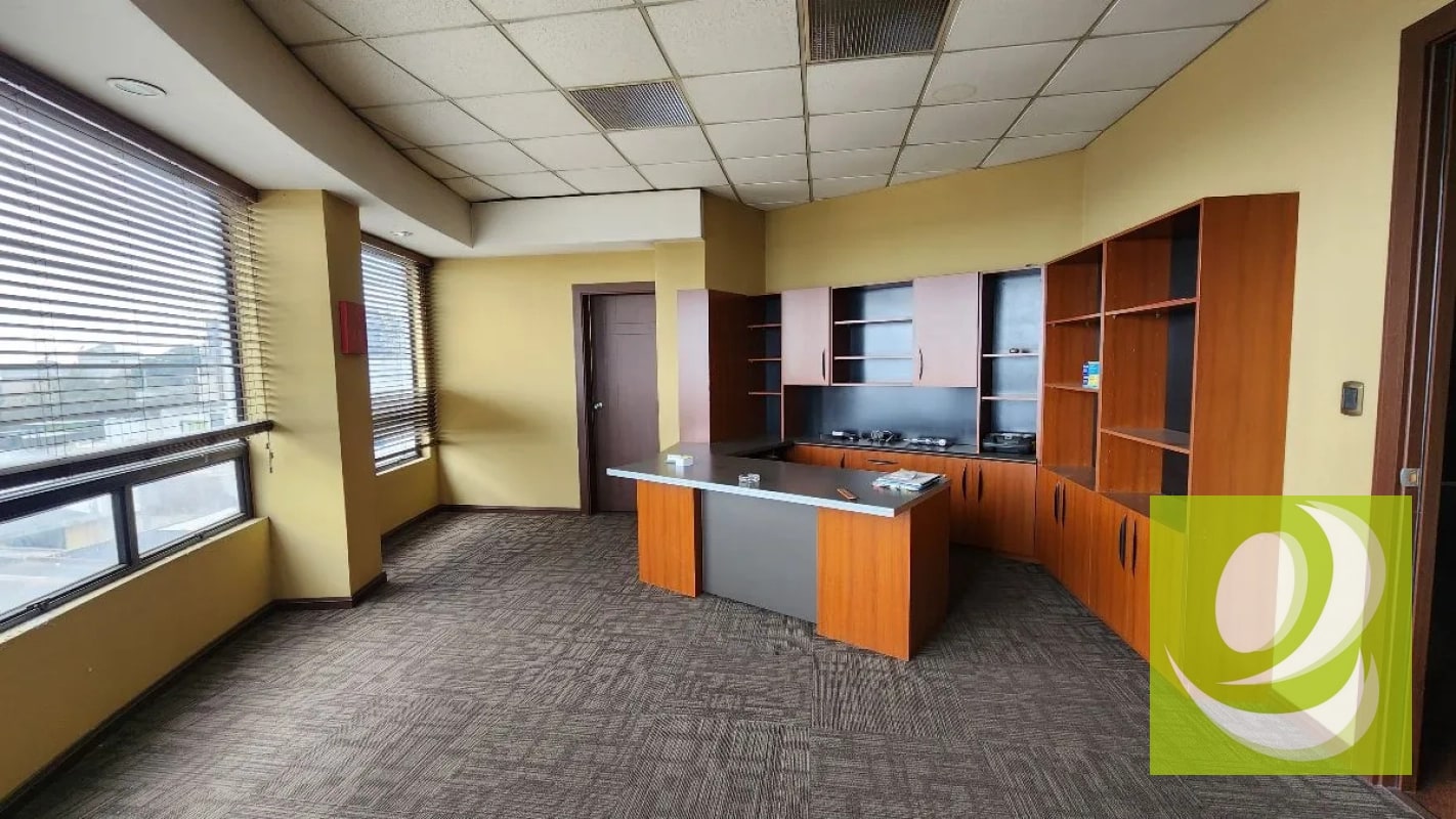 Vendo Edificio comercial En Mixco San Cristóbal - 2