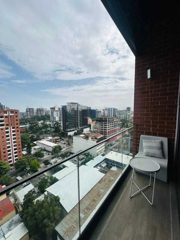Apartamento Venta Zona 10 — Apartamento en Alquiler en Diagoseis, Zona 10, Guatemala, Ciudad — foto 6 de 6