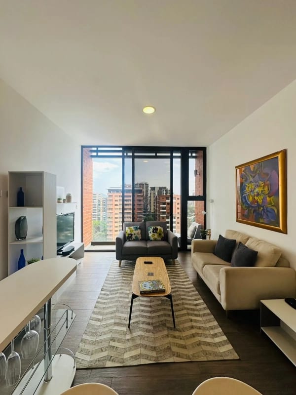Apartamento Venta Zona 10 — Apartamento en Alquiler en Diagoseis, Zona 10, Guatemala, Ciudad — foto 5 de 6
