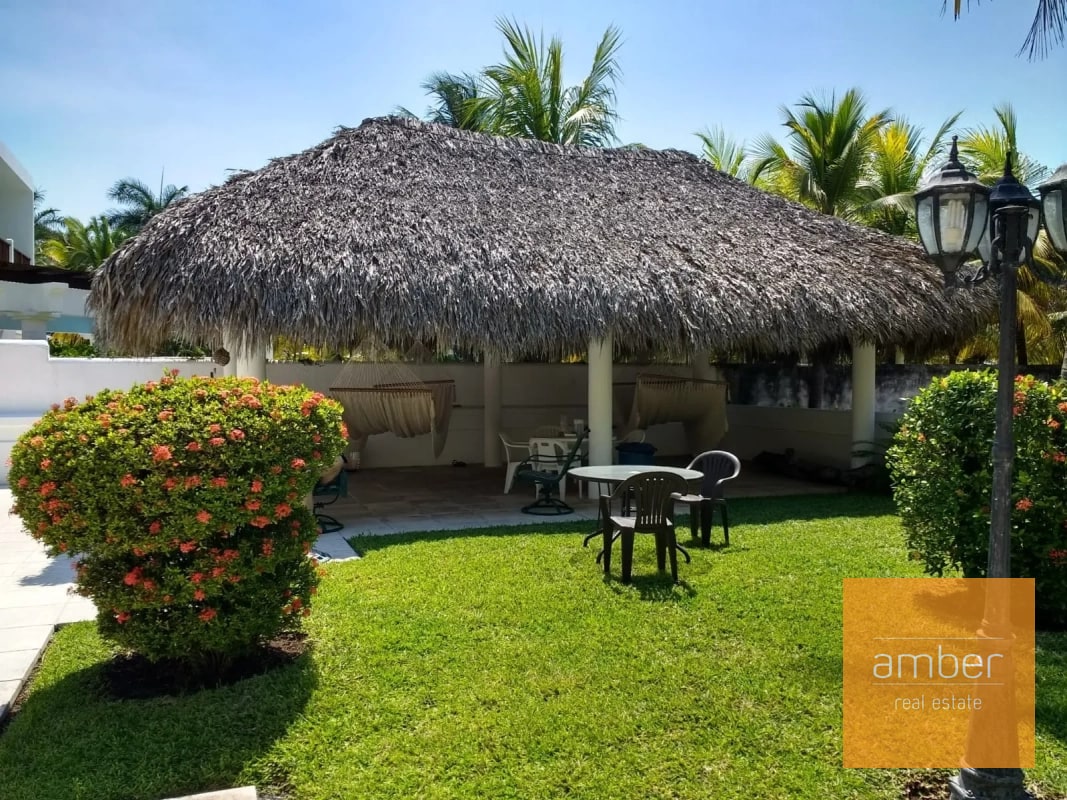 Casa en Chulamar, Puerto San José - 4