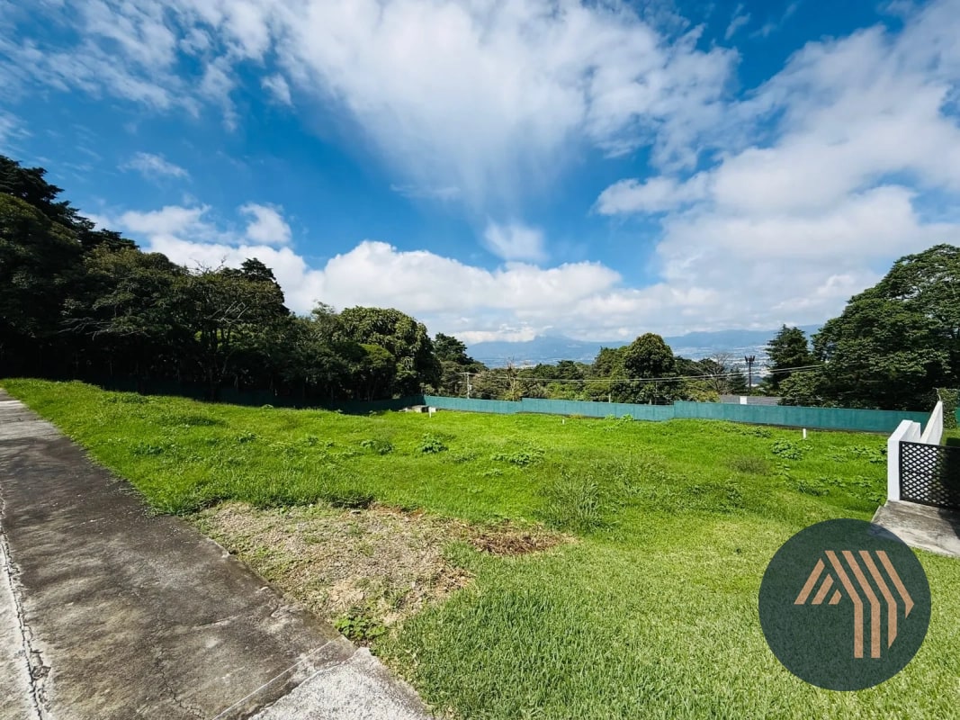 VENTA DE TERRENOS EN LINDO CONDOMINIO - PORTAL VERDE, BELLAS LUCES - 11