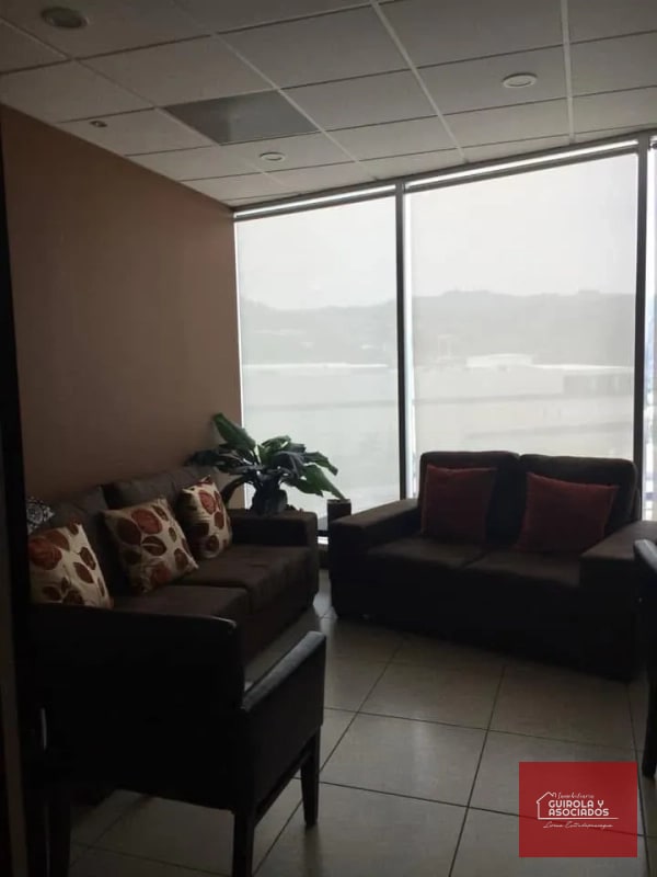 OFICINA EN VENTA EN TORRE PRADERA EN ZONA 10 002OVDZ10 - 4