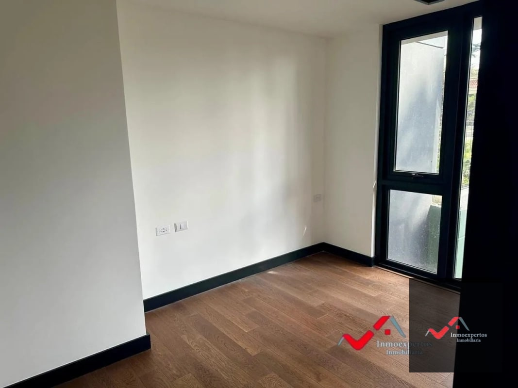 Apartamento en Venta Villa Mariscal, Zona 11 - 15