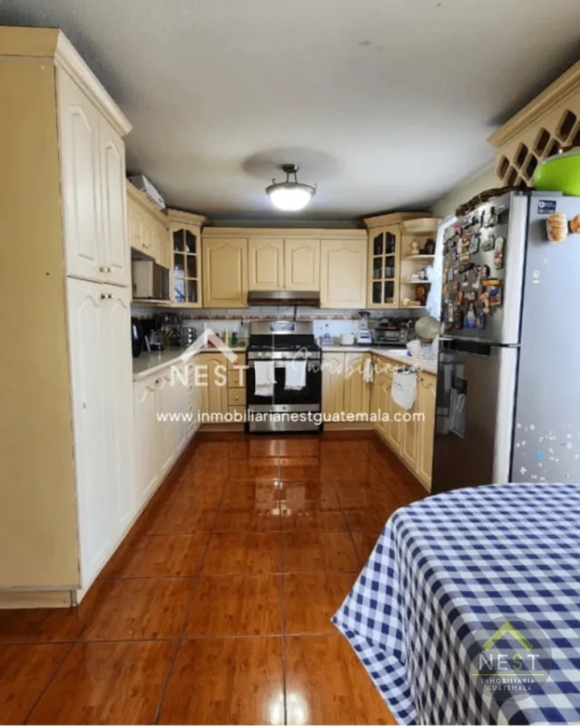 Casa en Venta en Ciudad San Cristóbal, zona 8 de Mixco | Condominio Atlantis - 14