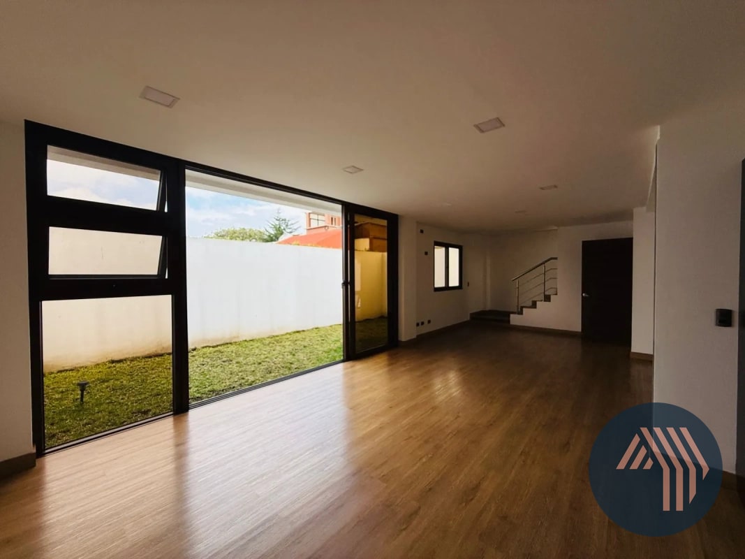VENTA DE HERMOSAS CASAS PARA ESTRENAR - VH1, ZONA 15 - 12