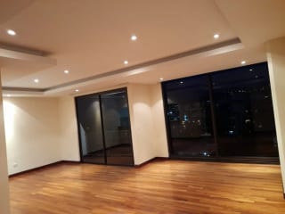 APARTAMENTO EN VENTA, MIRAFIORI ZONA 10, GUATEMALA — Apartamento en Venta en Mirafiori, Zona 10, Guatemala, Ciudad — miniatura 2 de 6