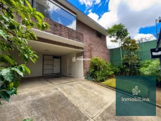 Kanajuyu — Casa en Venta en Kanajuyú, Zona 16, Guatemala, Ciudad — miniatura 1 de 12