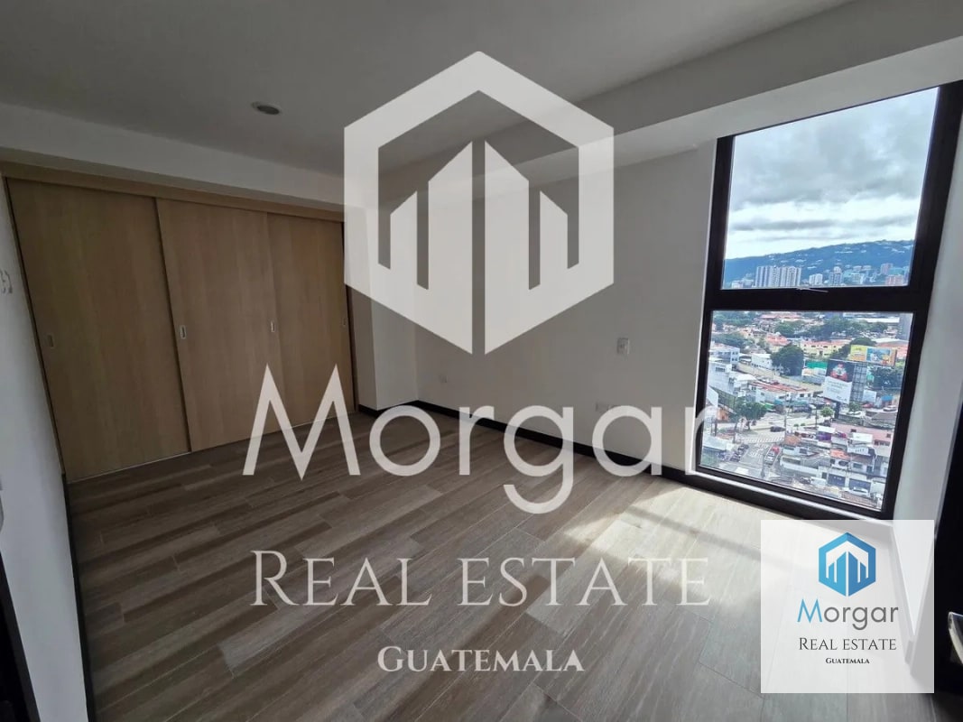 Apartamento en Alquiler en Zona 10 de 2 Dormitorios en $908 - 7