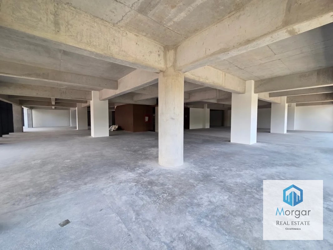 Oficina en Alquiler en Zona 10 de 924.50 Mts en $18,675 - 1